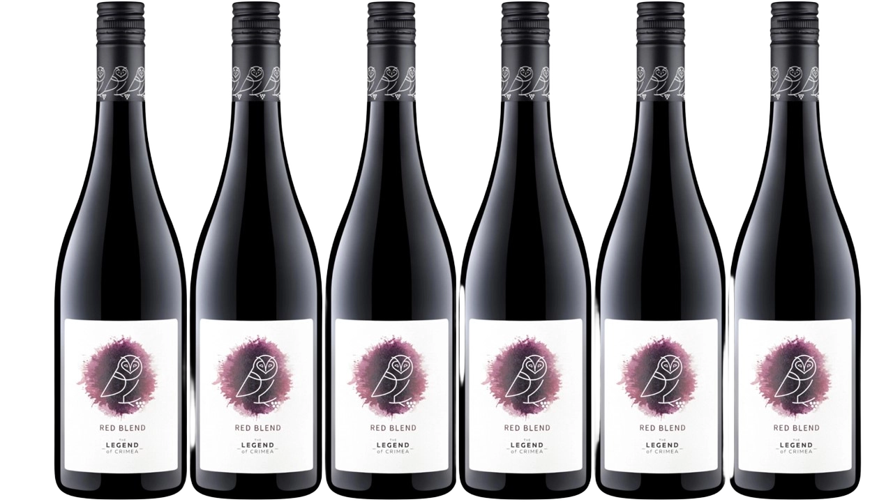 Ящик красных ягод